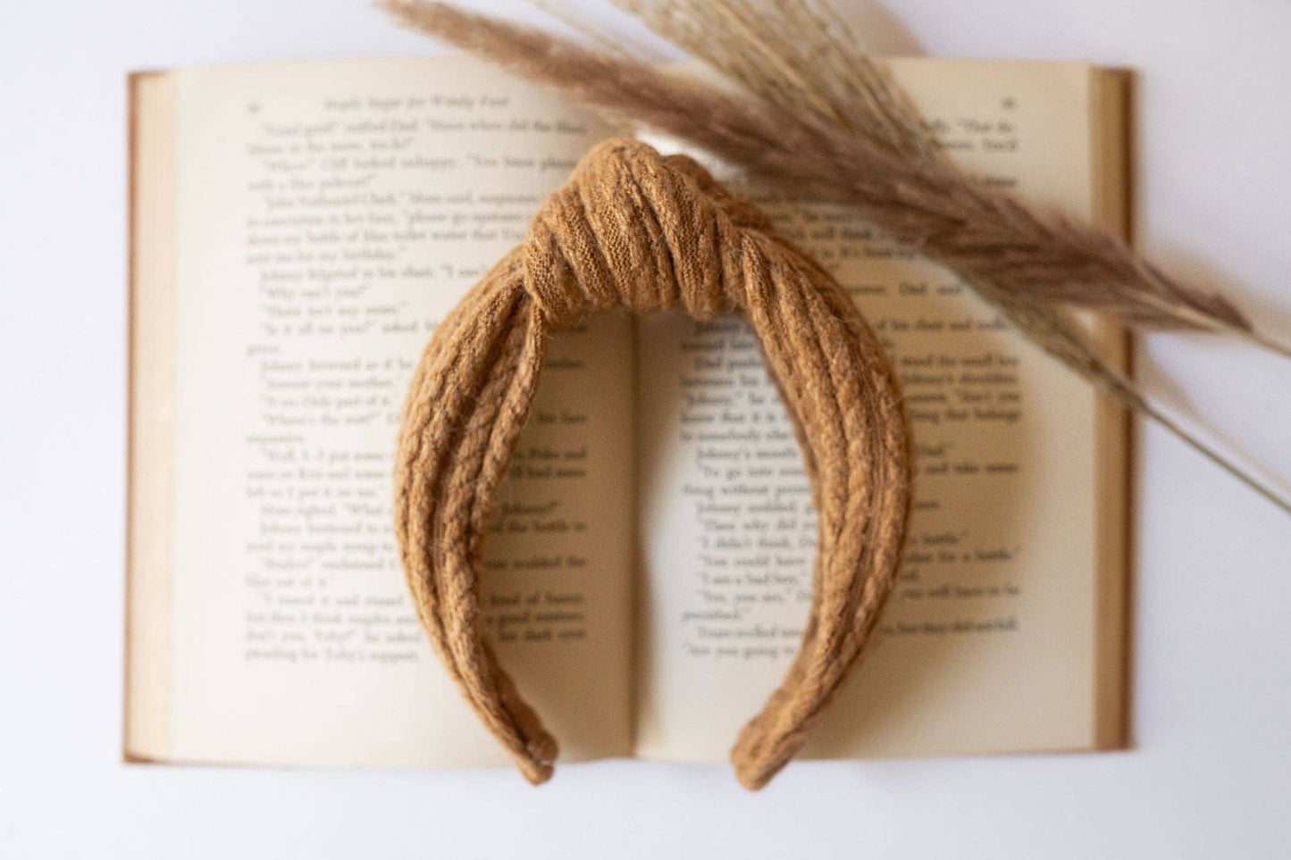 Neutral Knotted Headband: Latte Ribbed