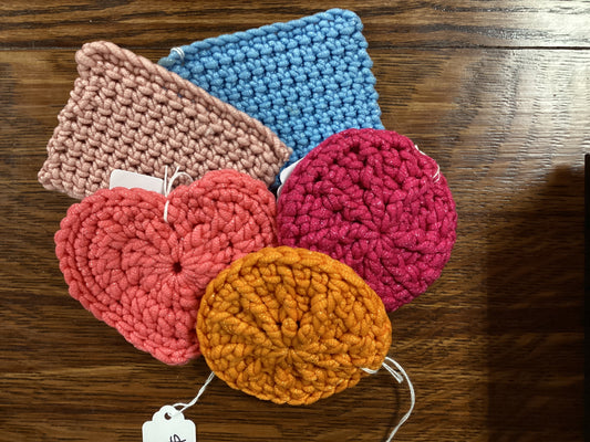 Crocheted dish scrub