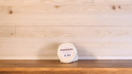 Apple Honey Champagne Hair Care: Shampoo Bar