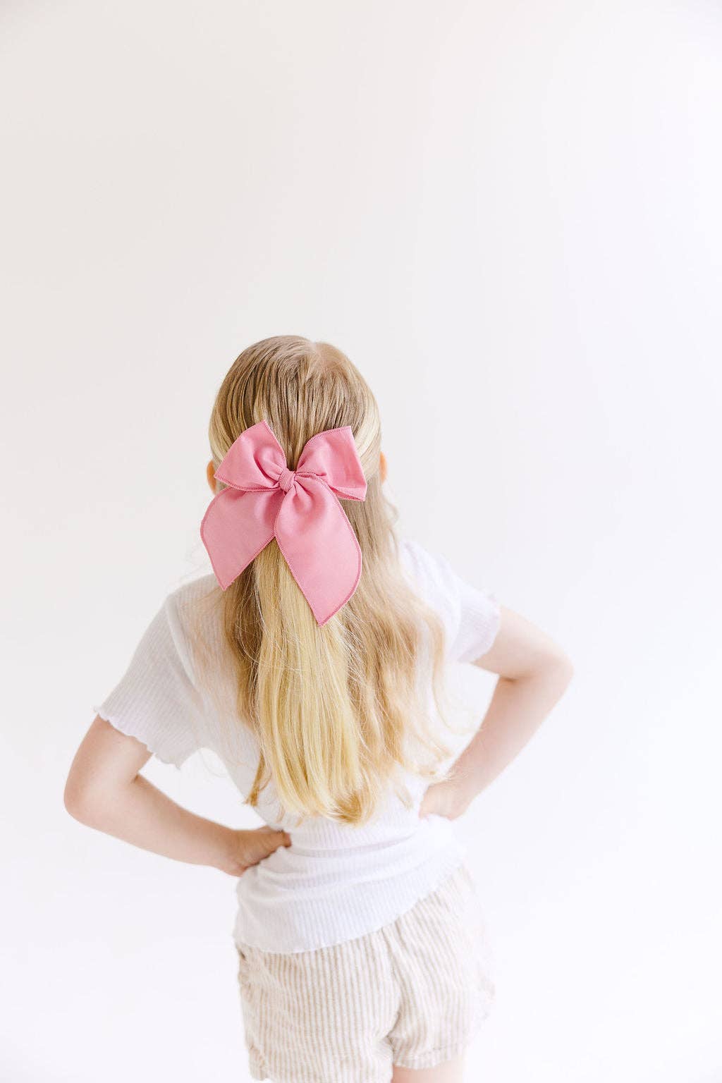 Hot Pink Solid Oversized Bow: Right Alligator Clip